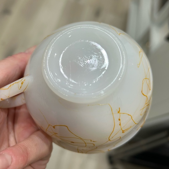 Hazel Atlas Drizzle Teacups Set - Picture 7 of 7